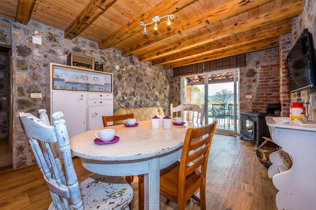 Holiday Home Vlatka Lozovac Luaran gambar