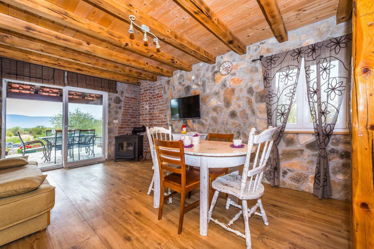Holiday Home Vlatka Lozovac Luaran gambar