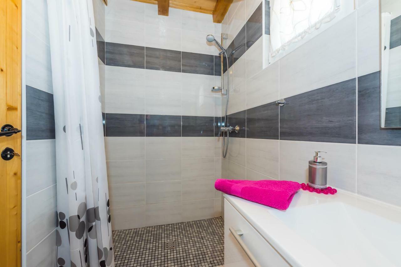 Holiday Home Vlatka Lozovac Luaran gambar